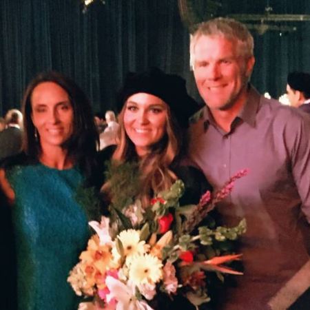 Deanna, Brett, and Brittany Favre at Brittany's college graduation ceremony